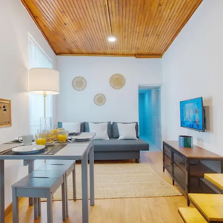New! Duplex In The Heart Of Alfama Lisbon