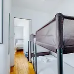 아파트 New! Duplex In The Heart Of Alfama *