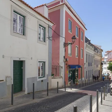 아파트 New! Duplex In The Heart Of Alfama