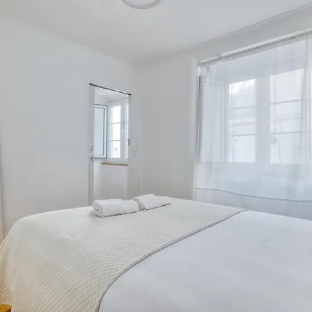 New! Duplex In The Heart Of Alfama * Lisboa